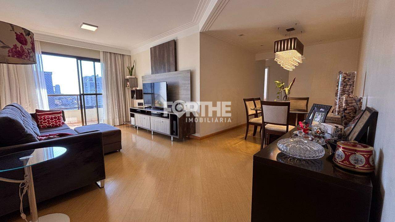 Apartamento 3 Dormitórios Centro 112m²