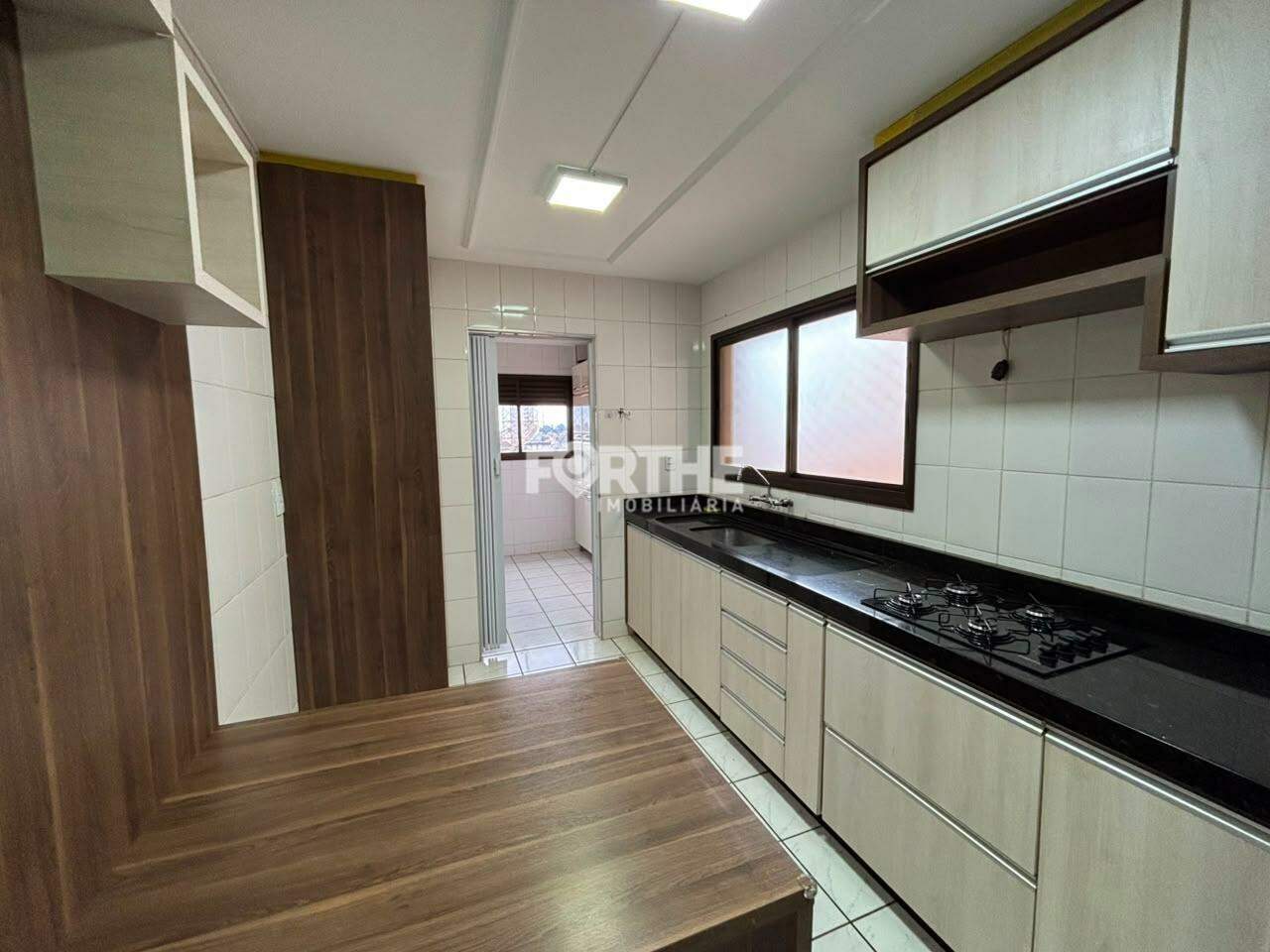 Apartamento para aluguel no Centro: 