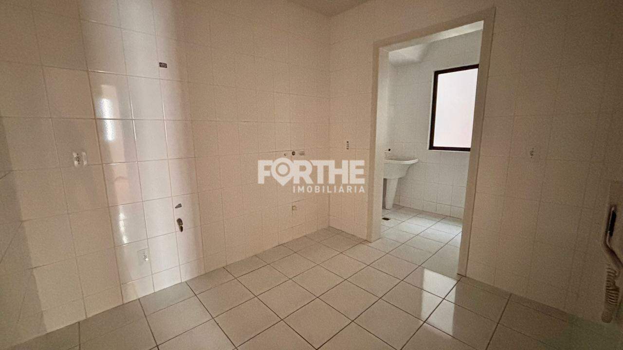 Apartamento para aluguel no Recanto Tropical: 