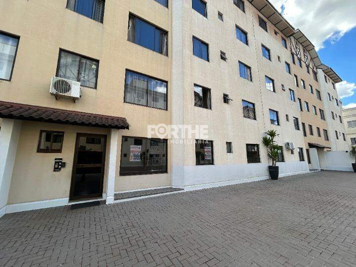 Apartamento para aluguel no Recanto Tropical: 