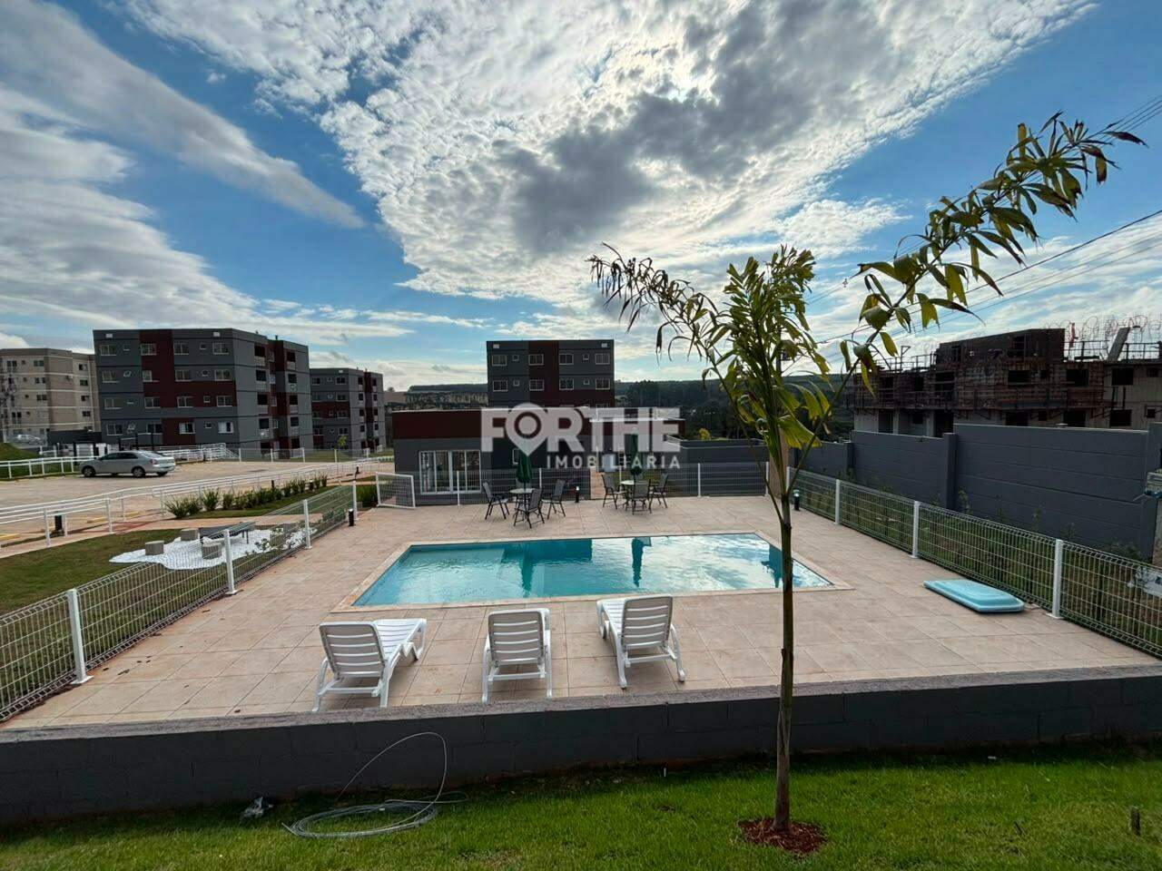 Apartamento 2 Dormitórios Floresta 43m²