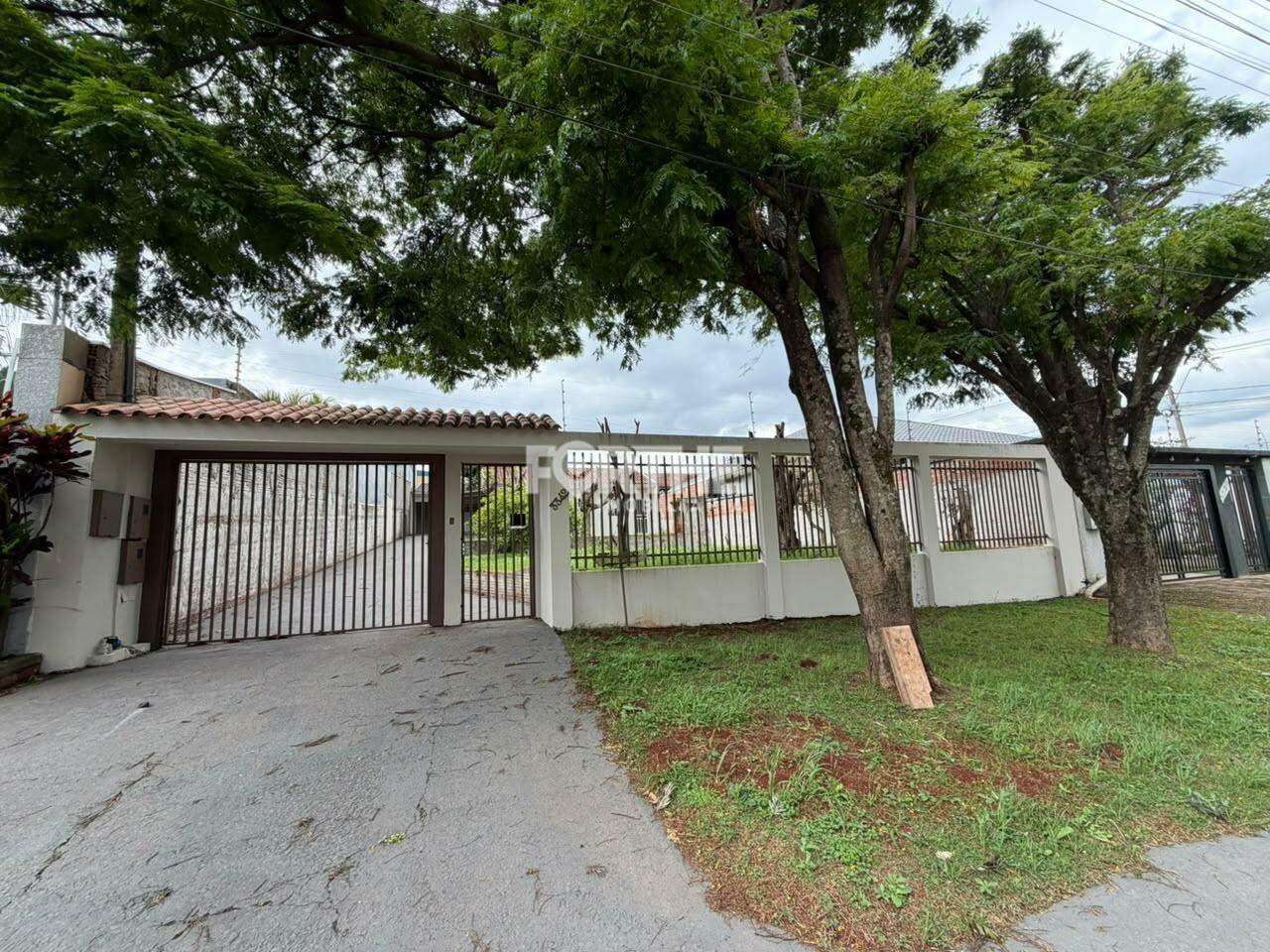Casa 2 Dormitórios Canadá 66m²