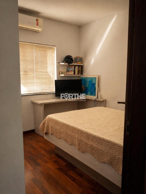 Casa à venda no Recanto Tropical: 