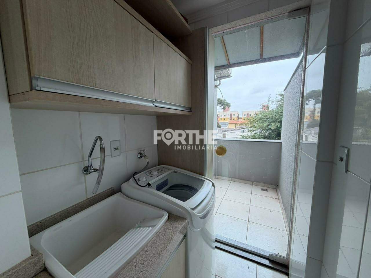 Apartamento para aluguel no Recanto Tropical: