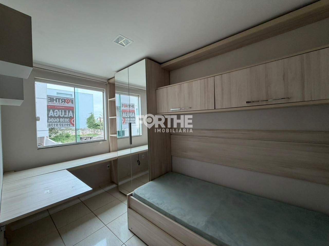 Apartamento para aluguel no Recanto Tropical: