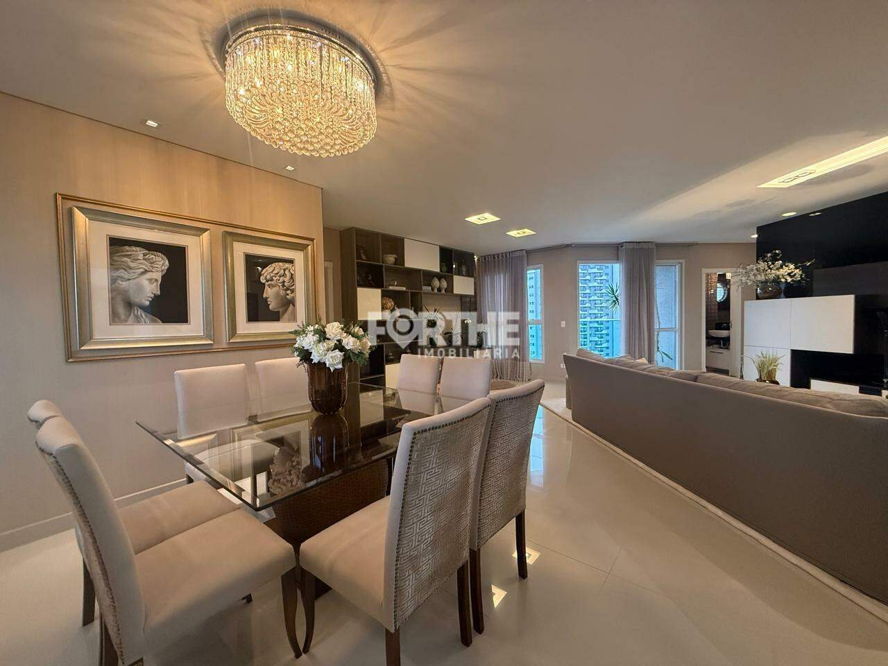 Apartamento à venda no Centro: 