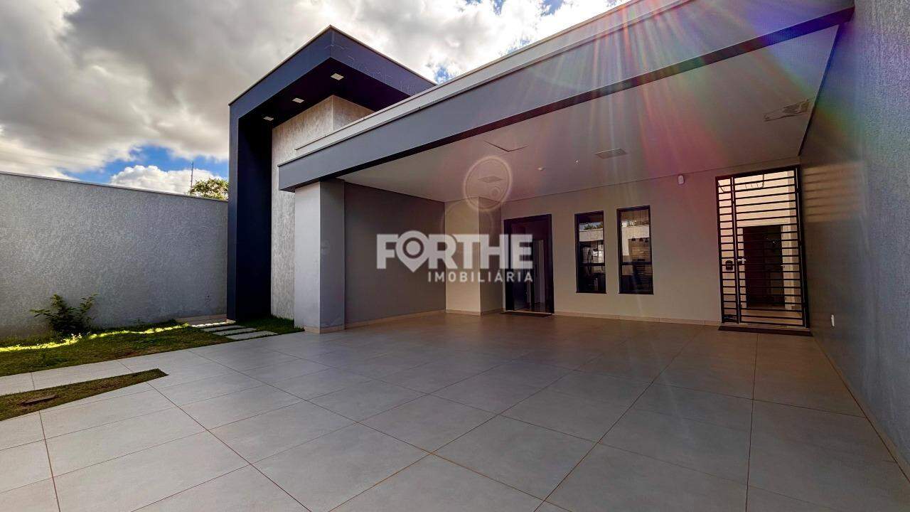 Casa 4 Dormitórios Pioneiros Catarinenses 235m²