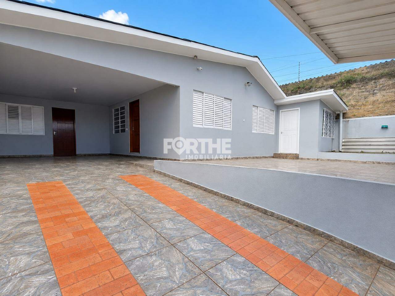 Casa 4 Dormitórios Santa Felicidade 103m²
