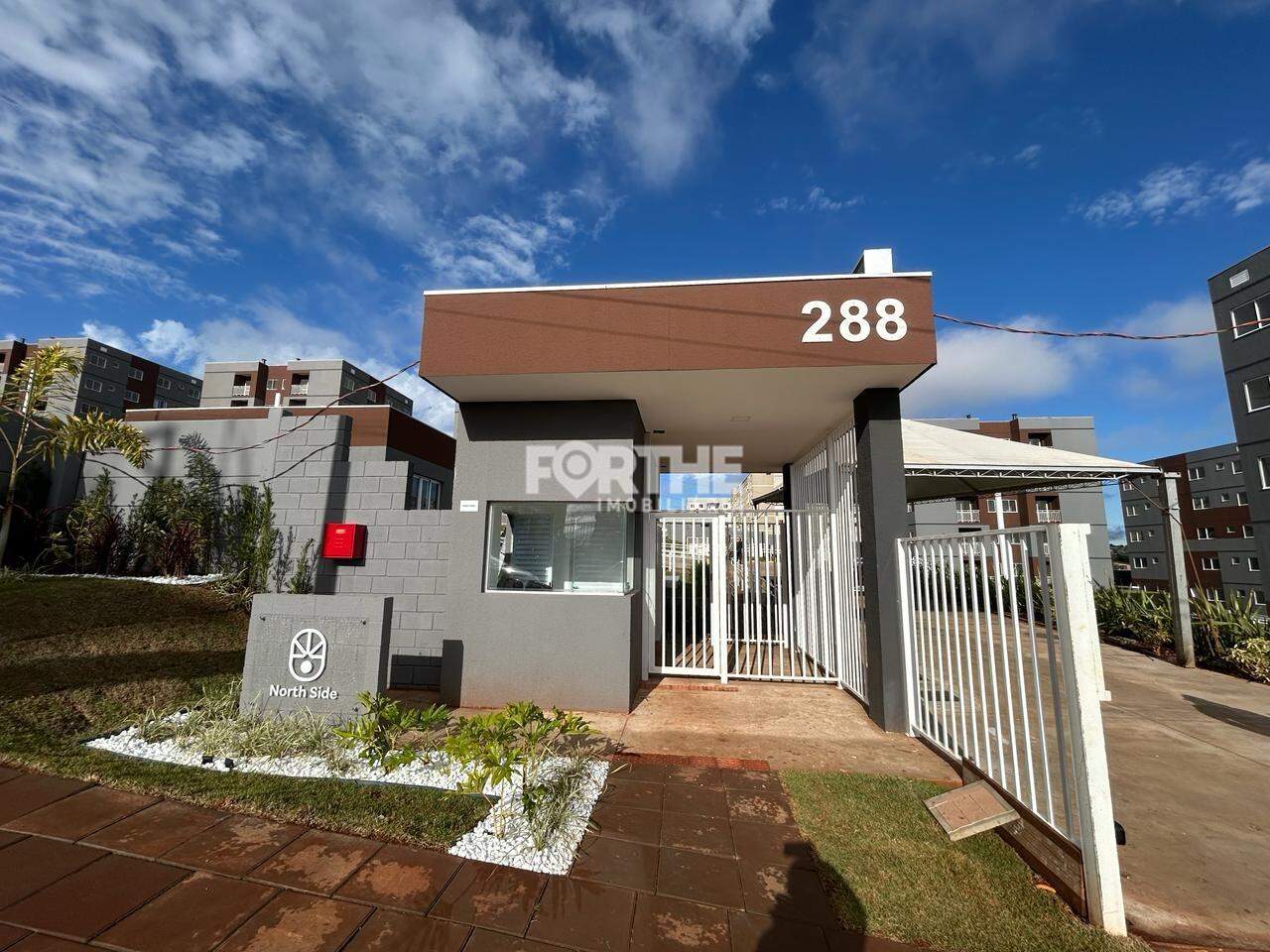 Apartamento 2 Dormitórios Floresta 43m²