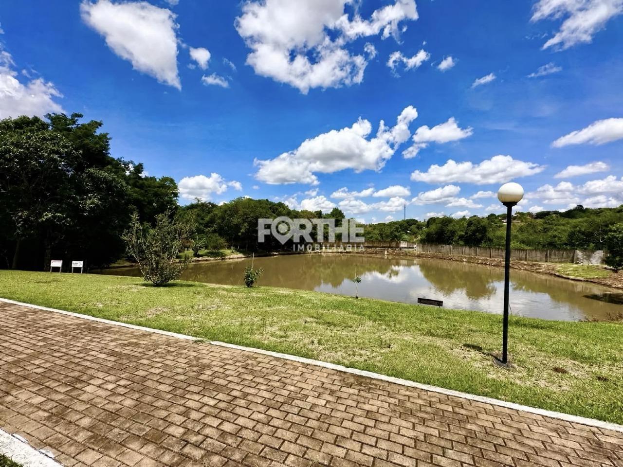 Casa em Condomínio à venda no Cataratas: 