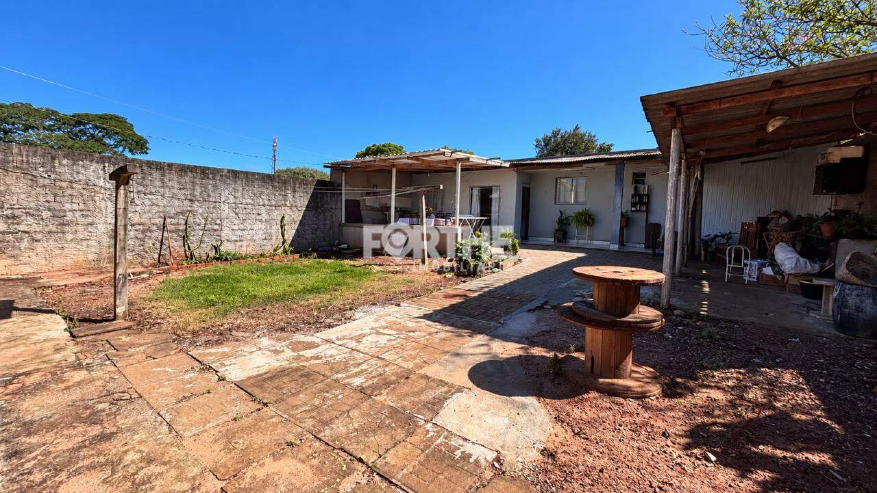 Casa à venda no Região do Lago: 