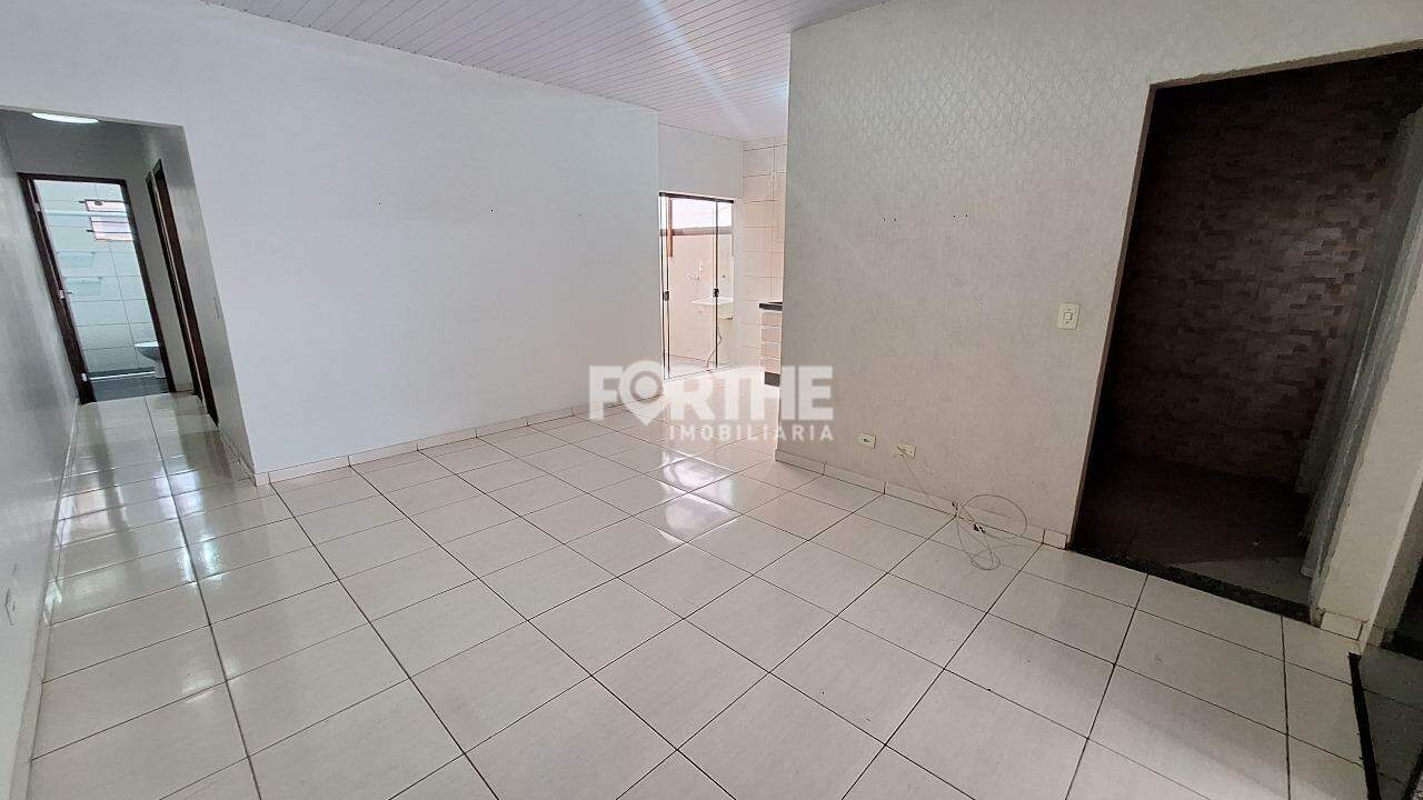 Casa à venda no Universitário: 
