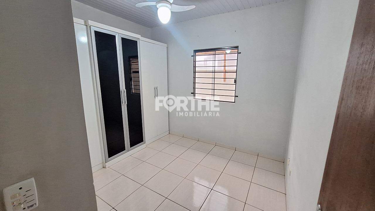 Casa à venda no Universitário: 