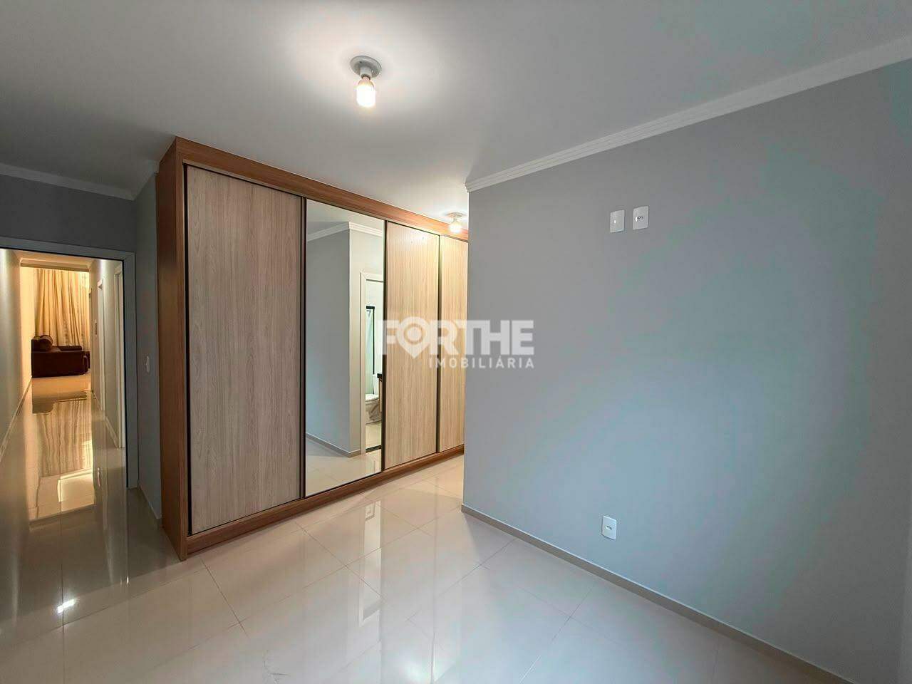 Casa à venda no Jardim Veneza: 