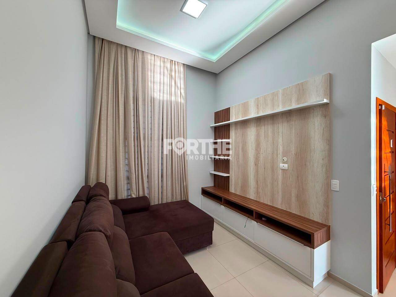 Casa à venda no Jardim Veneza: 