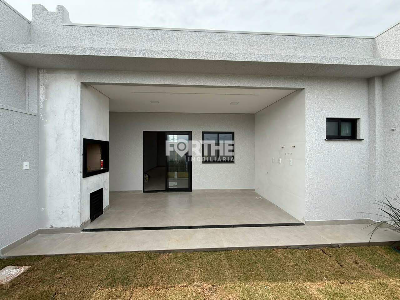 Casa à venda no Recanto Tropical IV: