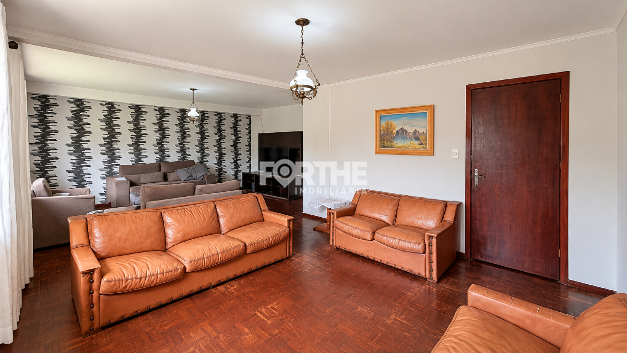 Casa à venda no Recanto Tropical: 