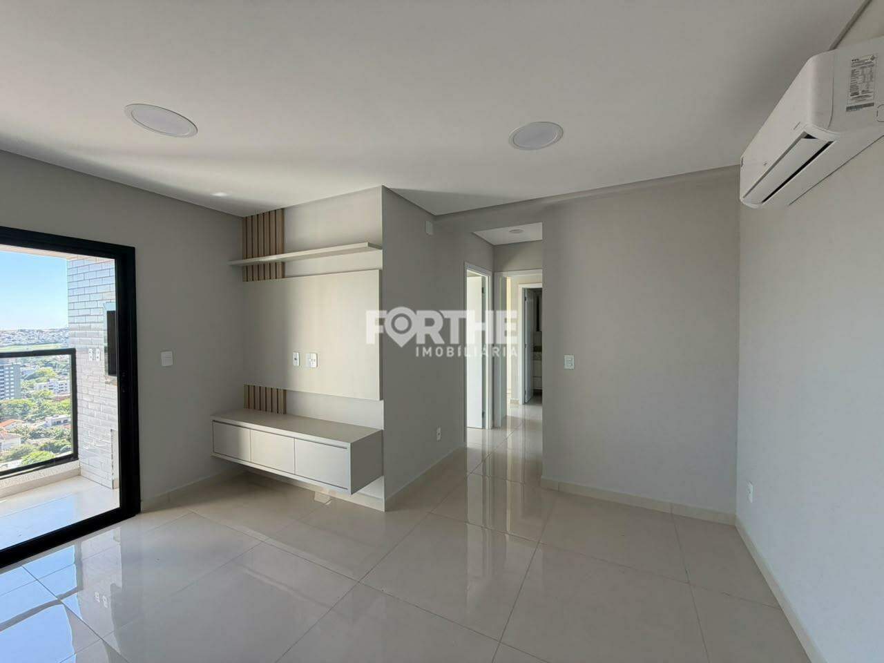 Apartamento para aluguel no Centro: 