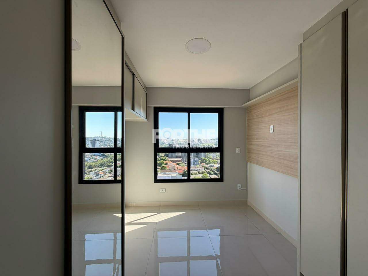Apartamento para aluguel no Centro: 