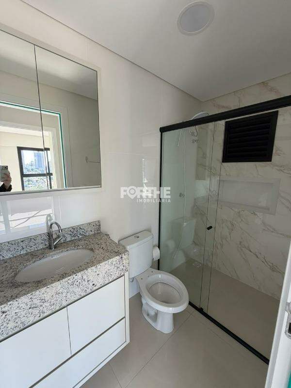 Apartamento para aluguel no Centro: 