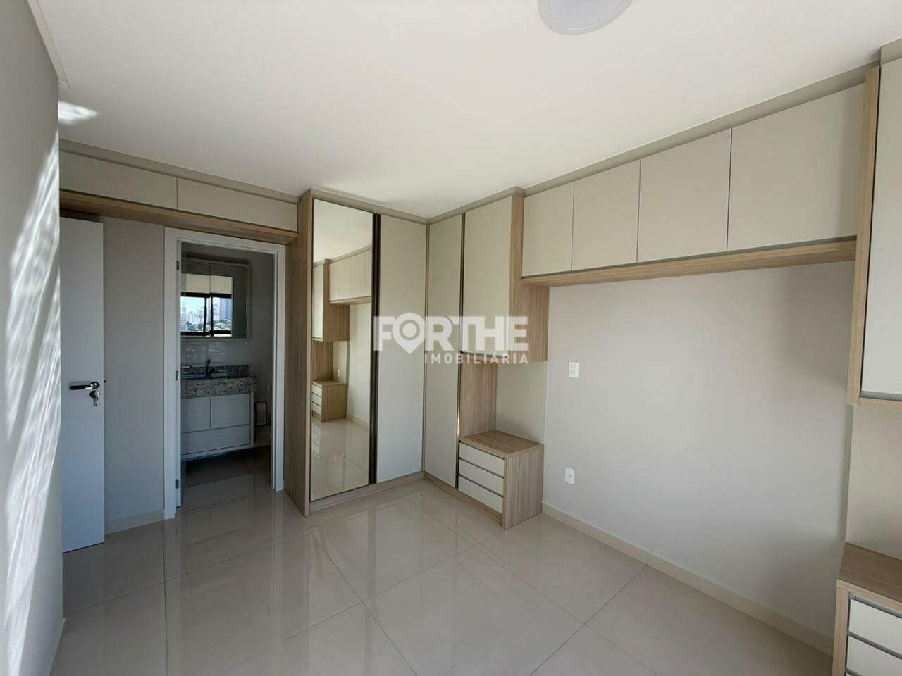 Apartamento para aluguel no Centro: 