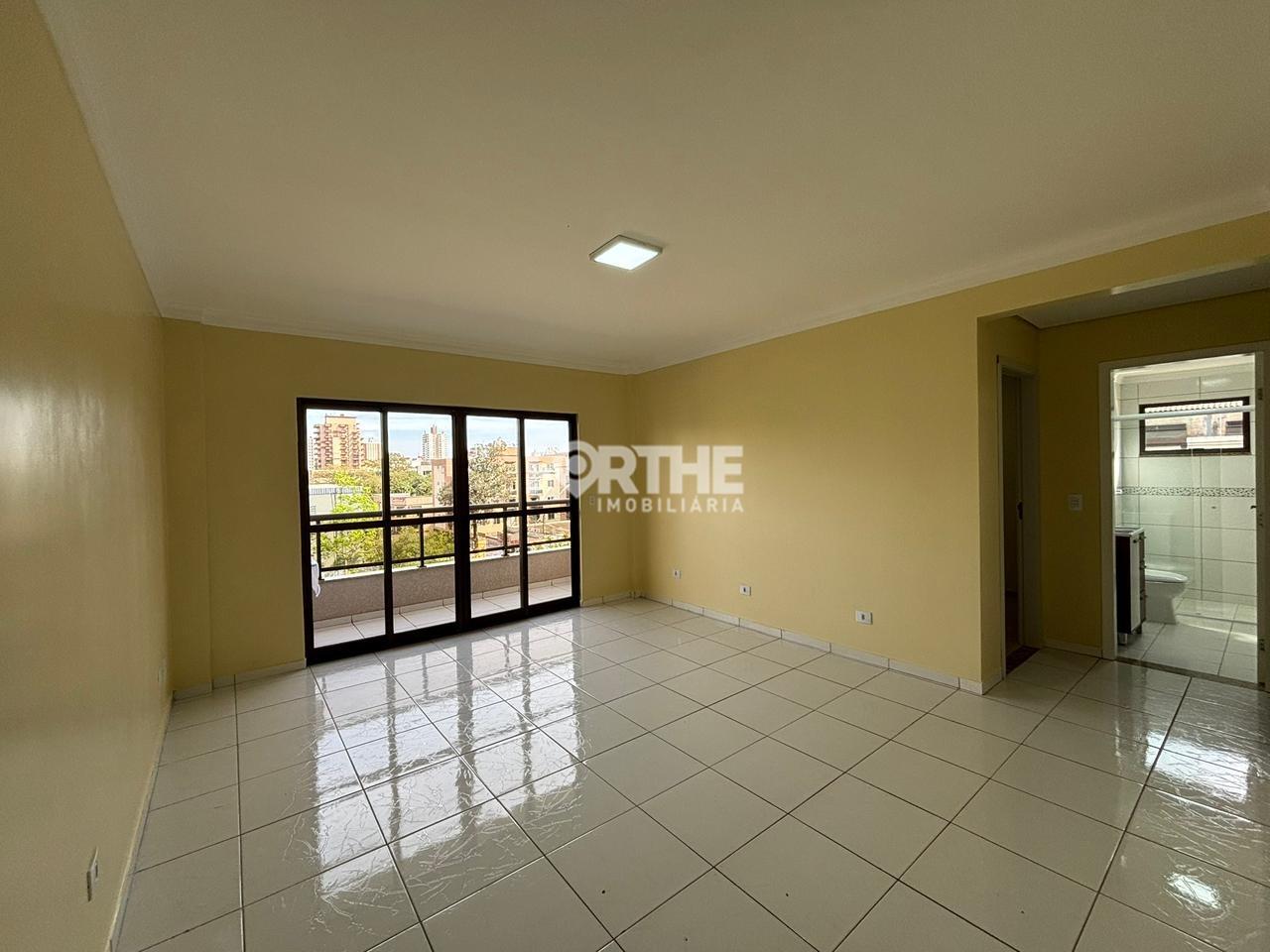 Apartamento para aluguel no Centro: 
