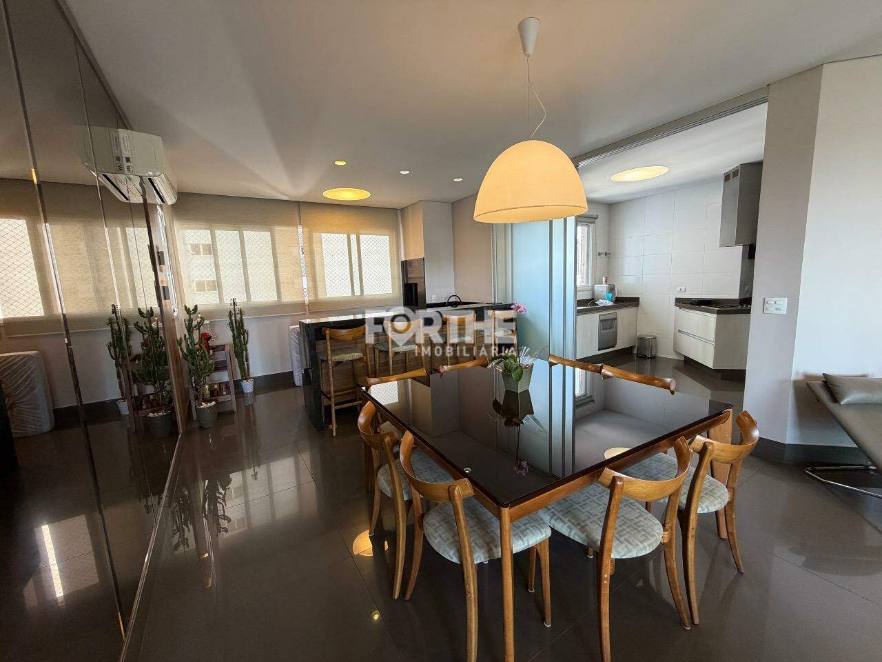 Apartamento à venda no Centro: