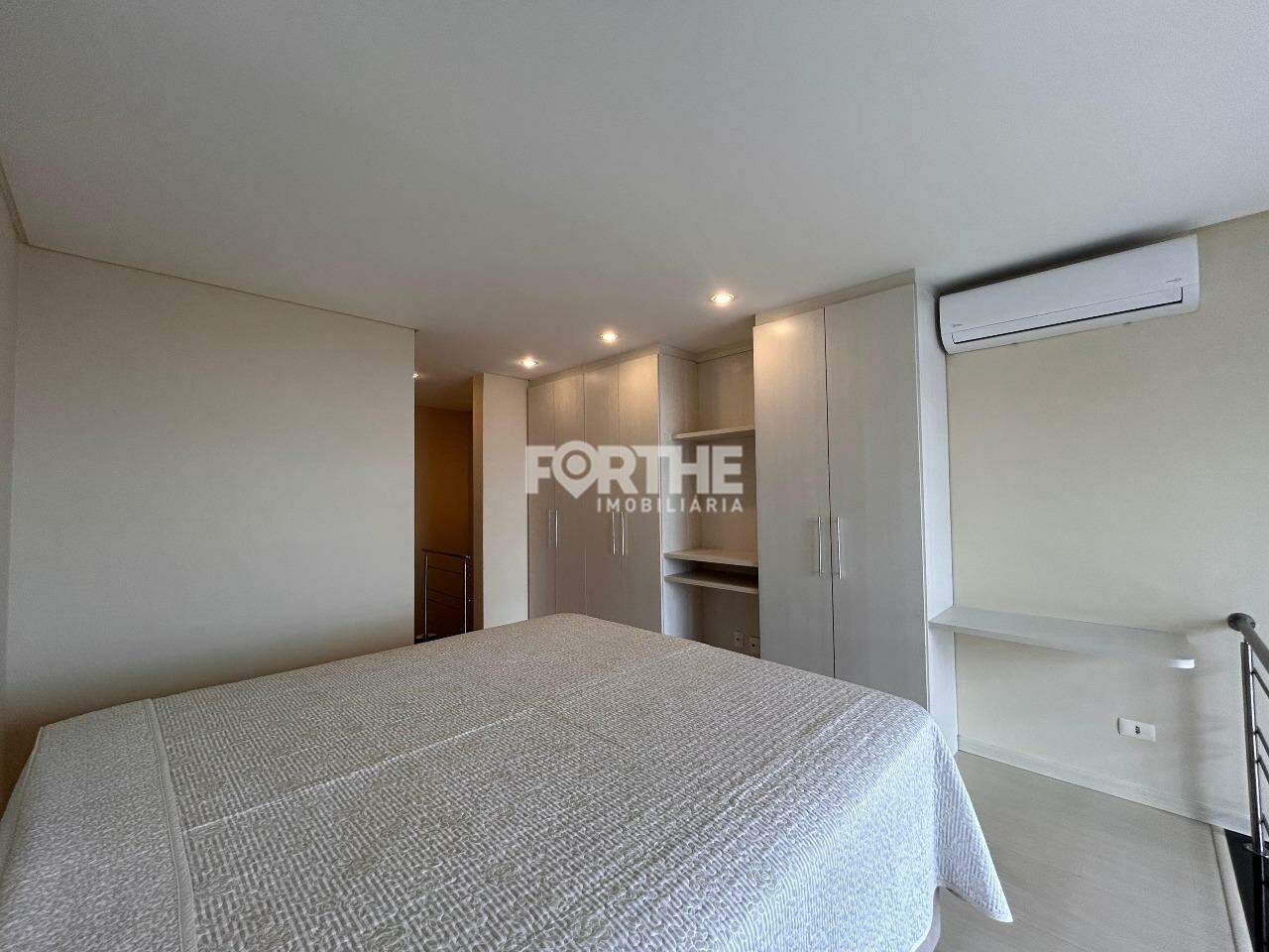 Apartamento para aluguel no Centro: 