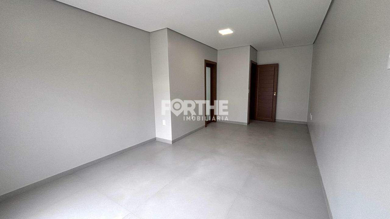 Casa à venda no Pioneiros Catarinenses: 