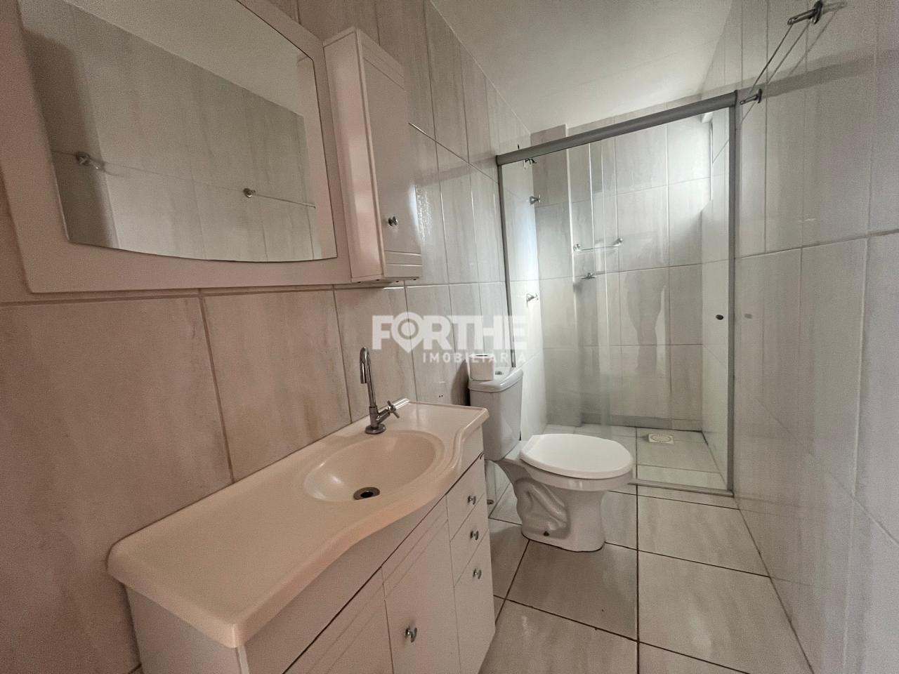 Apartamento para aluguel no Região do Lago: