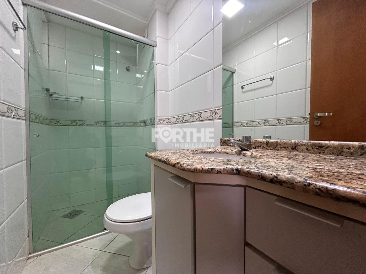 Apartamento para aluguel no Centro: 