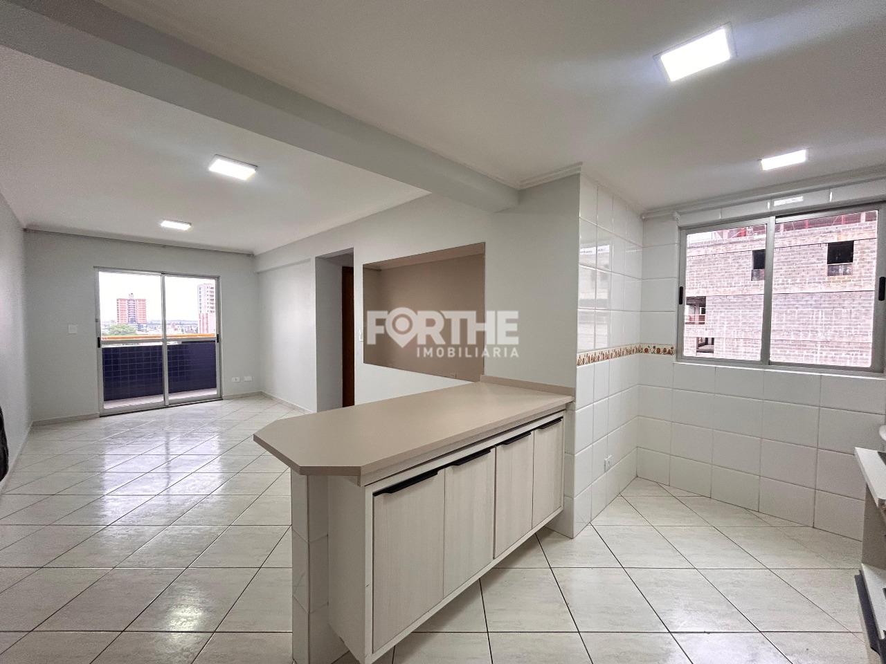 Apartamento para aluguel no Centro: 