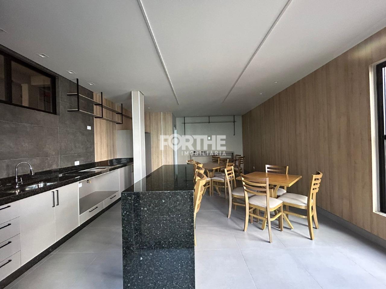 Apartamento à venda no Pioneiros Catarinenses:
