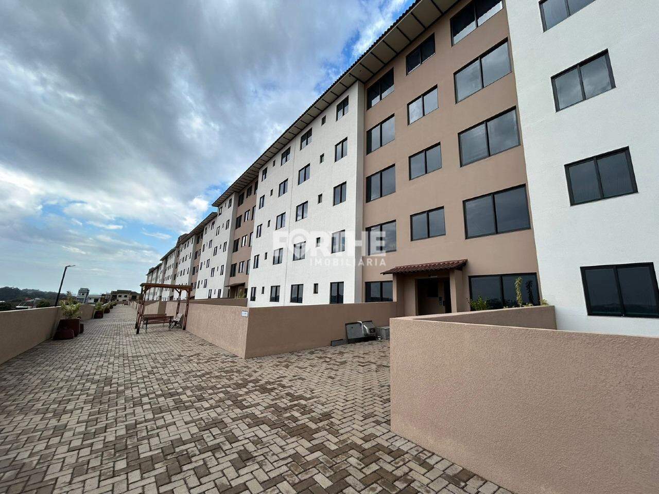Apartamento à venda no Pioneiros Catarinenses: 