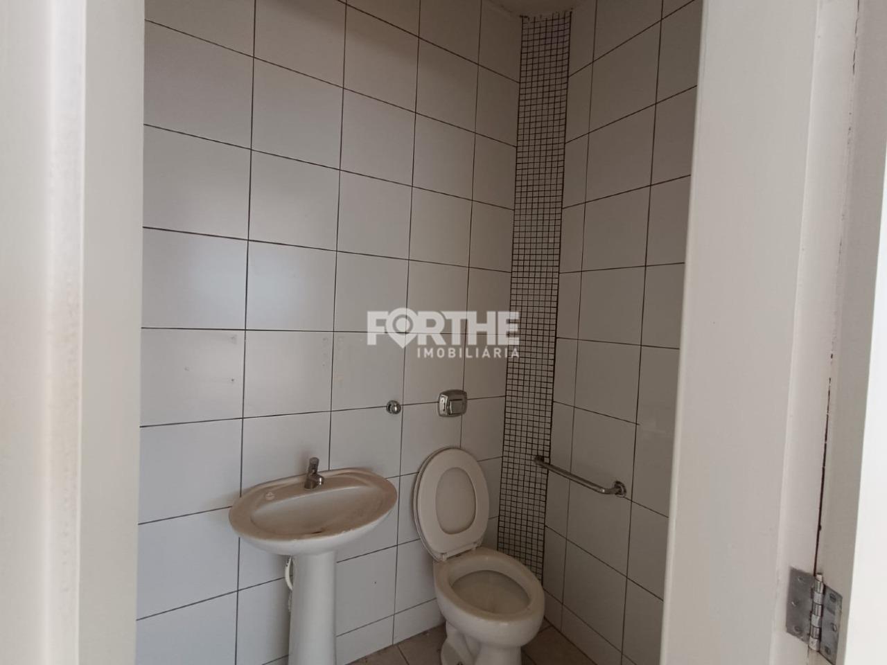 Sala comercial à venda no Centro: 