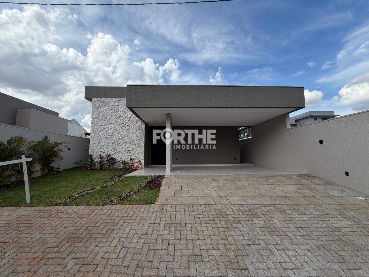 Casa em Condomínio à venda no Aquarela do Brasil: 
