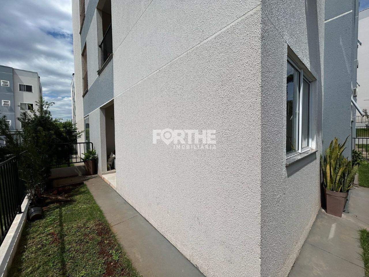 Apartamento para aluguel no Pioneiros Catarinenses: 
