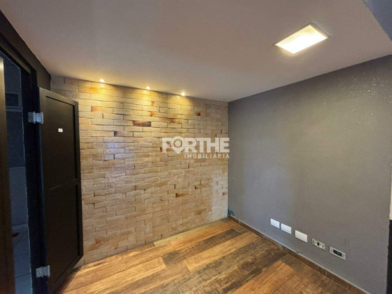 Sala comercial para aluguel no Centro: 