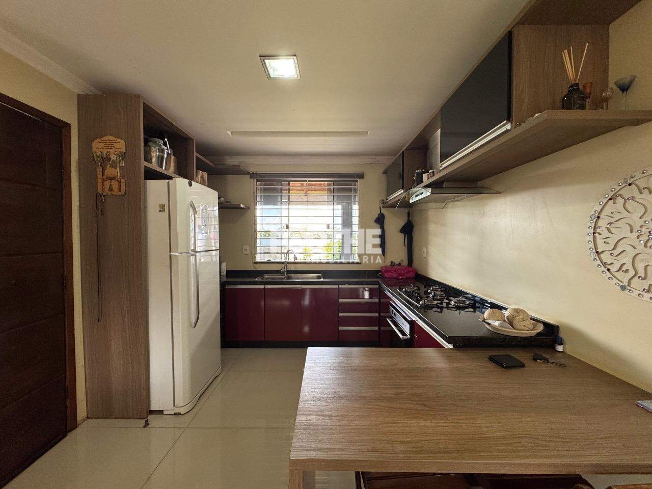 Casa à venda no Região do Lago: 
