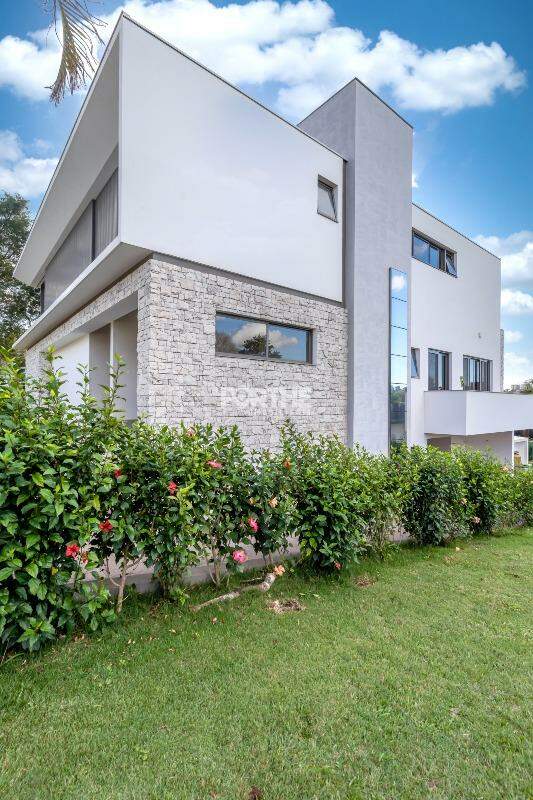 Sobrado em condomínio à venda no Cancelli: 