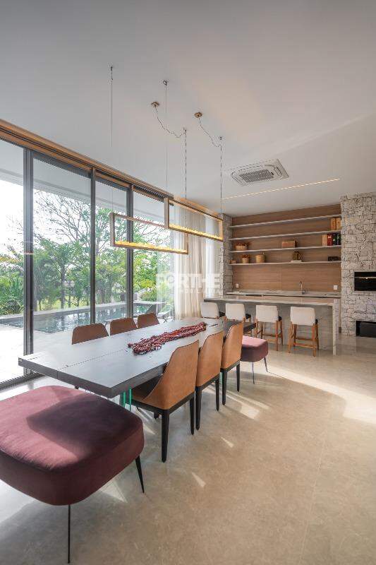 Sobrado em condomínio à venda no Cancelli: 