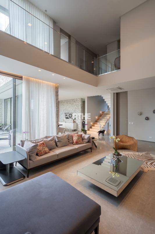 Sobrado em condomínio à venda no Cancelli: 