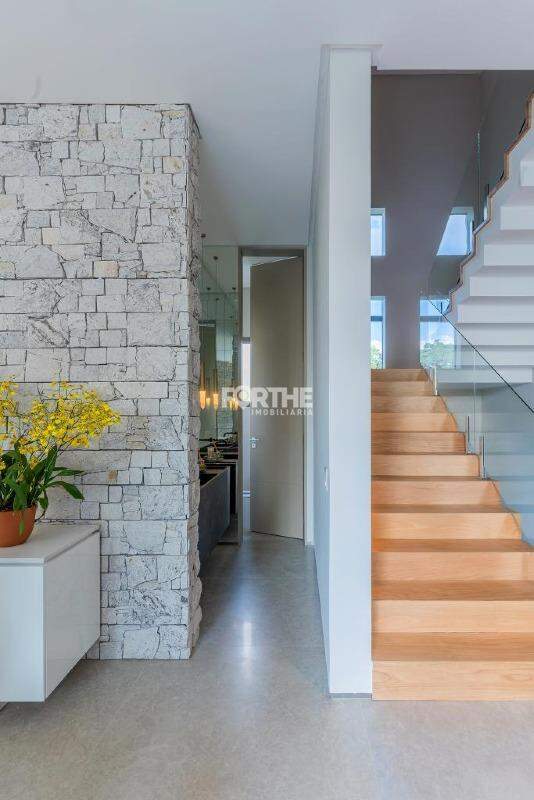 Sobrado em condomínio à venda no Cancelli: 