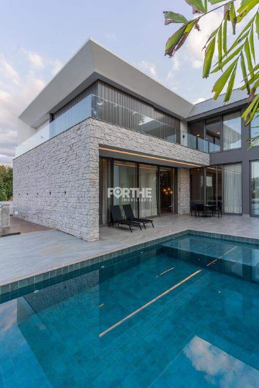 Sobrado em condomínio à venda no Cancelli: 