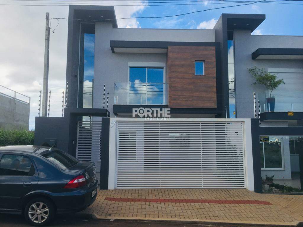 Sobrado 3 Dormitórios Fag 114m²