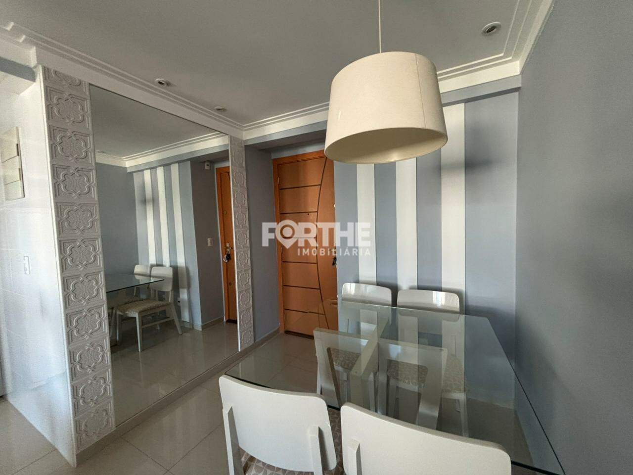 Apartamento para aluguel no Centro: 