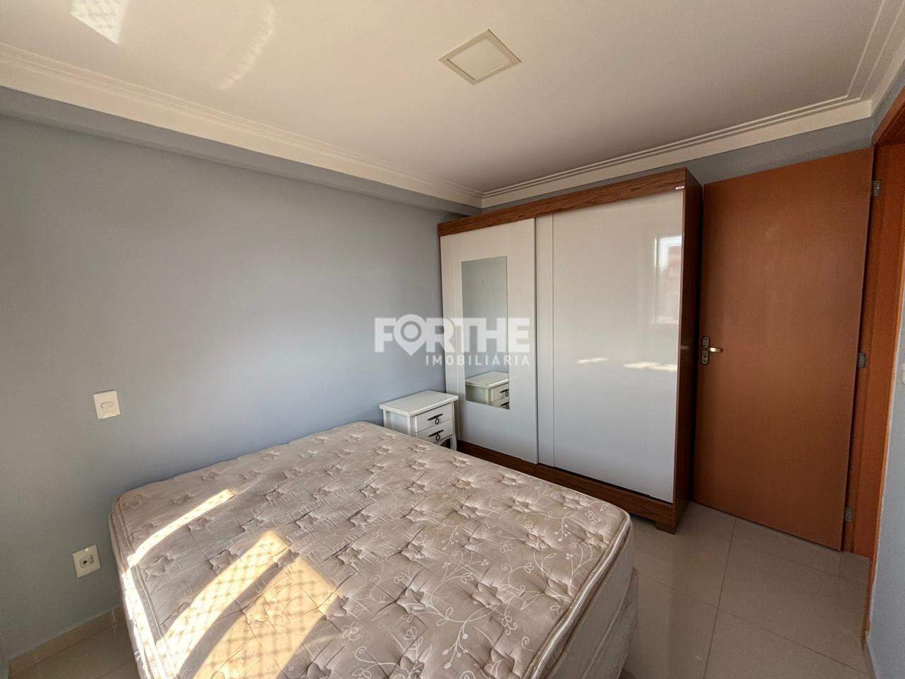Apartamento para aluguel no Centro: 