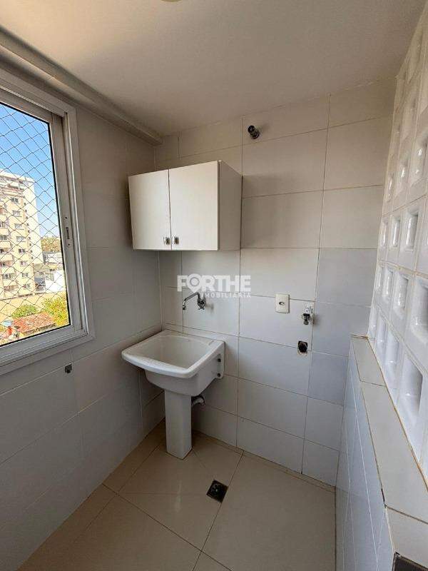 Apartamento para aluguel no Centro: 