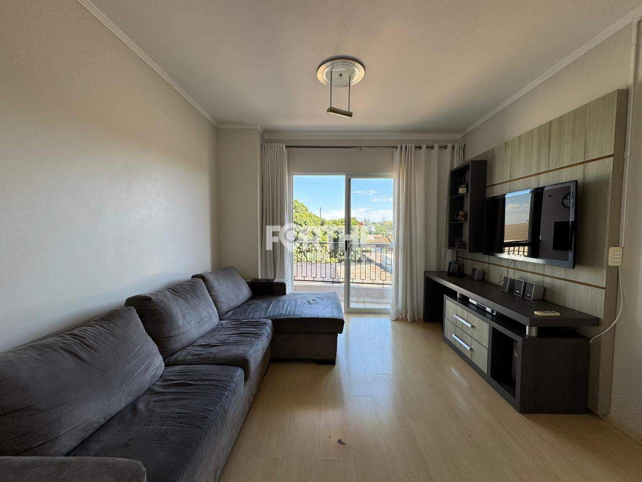 Apartamento para aluguel no Country: 
