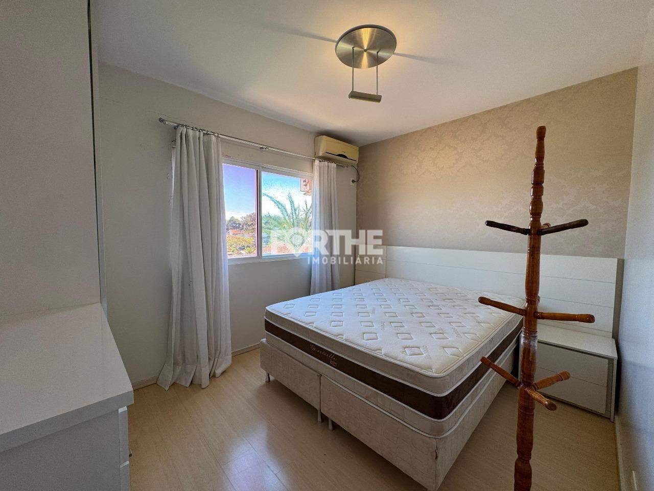 Apartamento para aluguel no Country: 